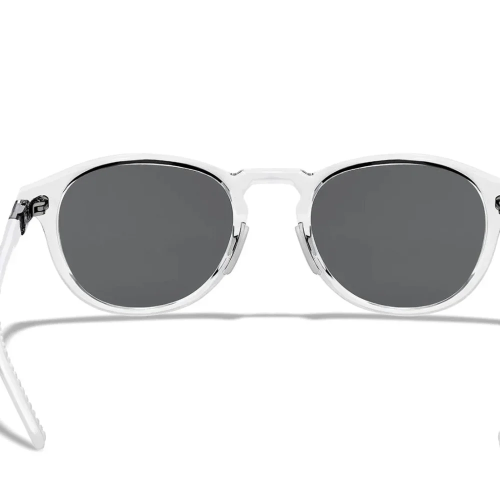 Ultra Lightweight Round Sunglasses - Picture 3 of 6